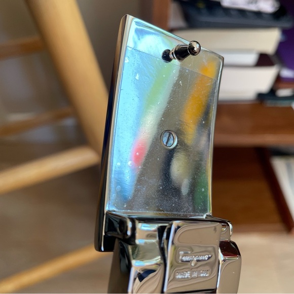 Mens Salvatore Ferragamo Belt New reversible leather size 28 - Picture 2 of 8